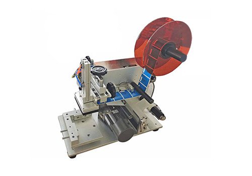 Полуавтоматическая этикетировочная машина HLTB-60 для плоских поверхностей