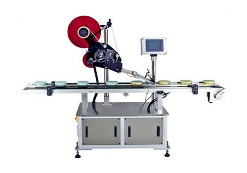 Автоматическая этикетировочная машина для плоских этикеток MT-220